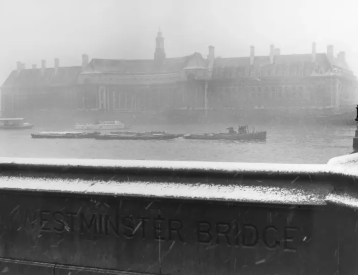 Framed Print : Wintery Westminster Framed Print : Wintery Westminster
