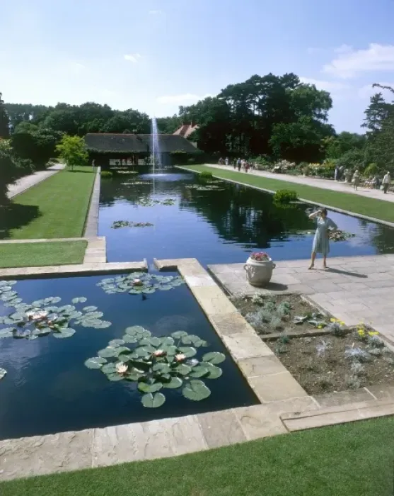 Framed Print : Wisley Fountain Framed Print : Wisley Fountain