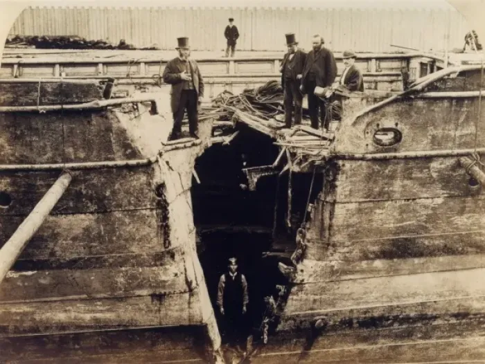 Framed Print : ?Wolf? paddle steamer struck by Fleetwood steamer Framed Print : ?Wolf? paddle steamer struck by Fleetwood steamer