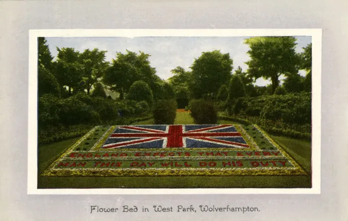 Framed Print : Wolverhampton, Staffordshire - Patriotic Flowerbed Planting Framed Print : Wolverhampton, Staffordshire - Patriotic Flowerbed Planting