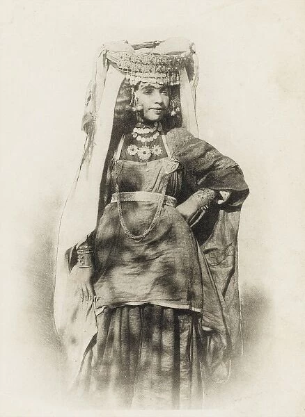 Woman of the Berber Algerian tribe of Ouled Nail