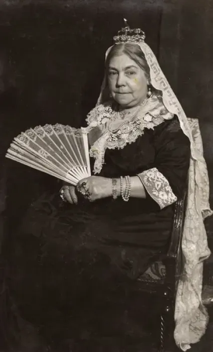 Framed Print : Woman in costume posing as Queen Victoria Framed Print : Woman in costume posing as Queen Victoria