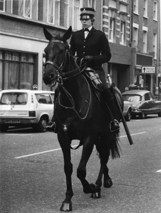 Framed Print : Woman police officer on horseback, London Framed Print : Woman police officer on horseback, London