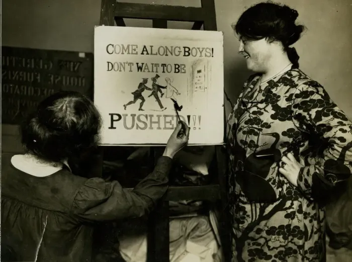 Framed Print : Women artists making recruitment poster, WW1 Framed Print : Women artists making recruitment poster, WW1