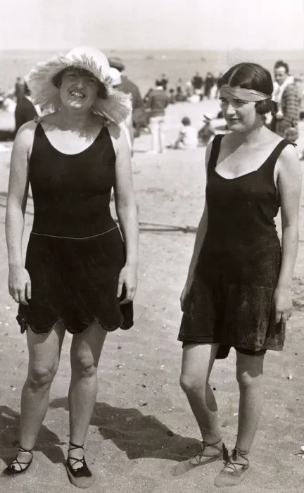 Framed Print : Two women on the Beach - Summer season at Deauville Framed Print : Two women on the Beach - Summer season at Deauville