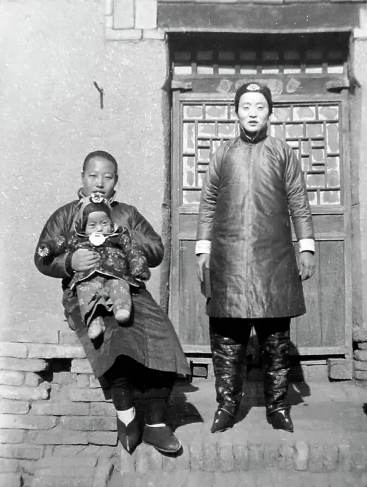 Framed Print : Women and children at a Christian Mission, China Framed Print : Women and children at a Christian Mission, China