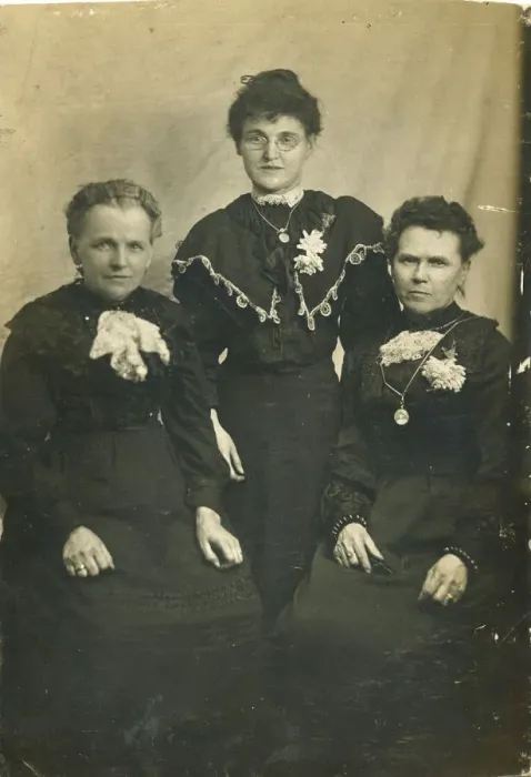 Framed Print : Three women, probably from the same family, all in black, possibly in mourning Framed Print : Three women, probably from the same family, all in black, possibly in mourning