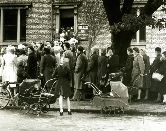 Framed Print : Women queuing for ration books, WW2 Framed Print : Women queuing for ration books, WW2