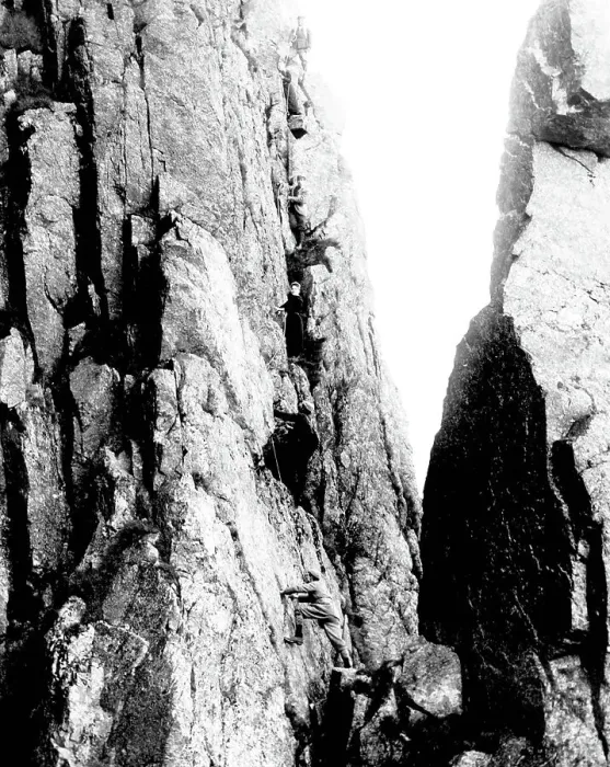 Framed Print : Women rock climbing in the Lake District Framed Print : Women rock climbing in the Lake District