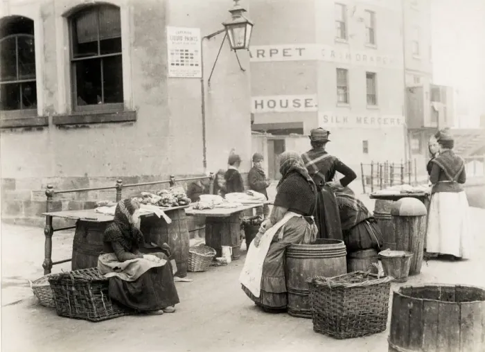 Framed Print : Women selling fish on the quay, Whitby Yorkshire Framed Print : Women selling fish on the quay, Whitby Yorkshire
