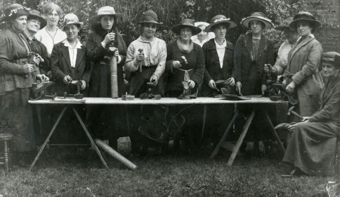 Framed Print : Women at a shoe mending class, WW1 Framed Print : Women at a shoe mending class, WW1