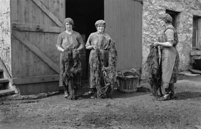 Framed Print : Women textile workers, Scotland Framed Print : Women textile workers, Scotland