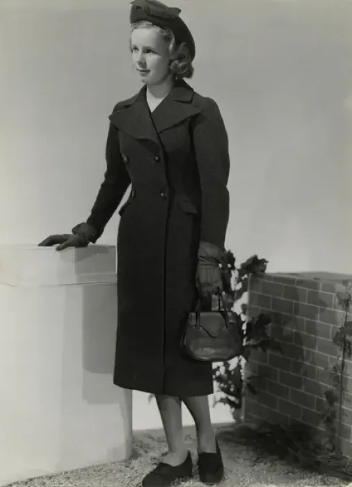 Framed Print : WOMENs COAT 1940 Framed Print : WOMENs COAT 1940