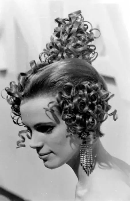 Framed Print : Womens hairstyles Framed Print : Womens hairstyles
