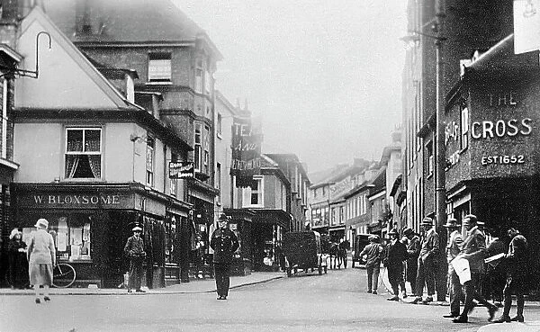 Woodbridge Crossroads early 1900s