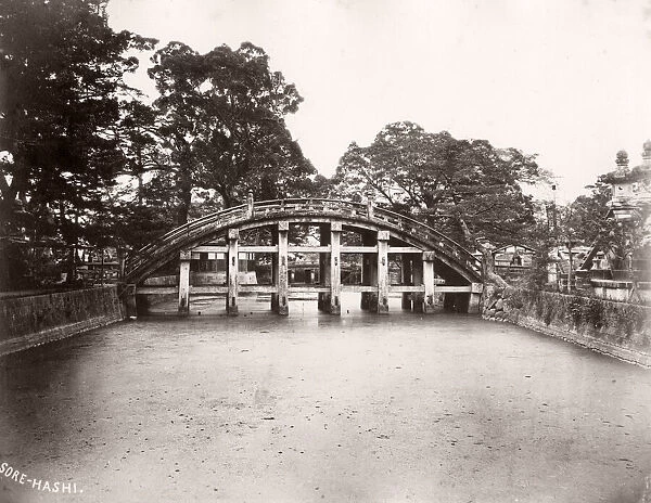 Wooden bridge, Kobe, Japan, von Stillfried studio, 1870s