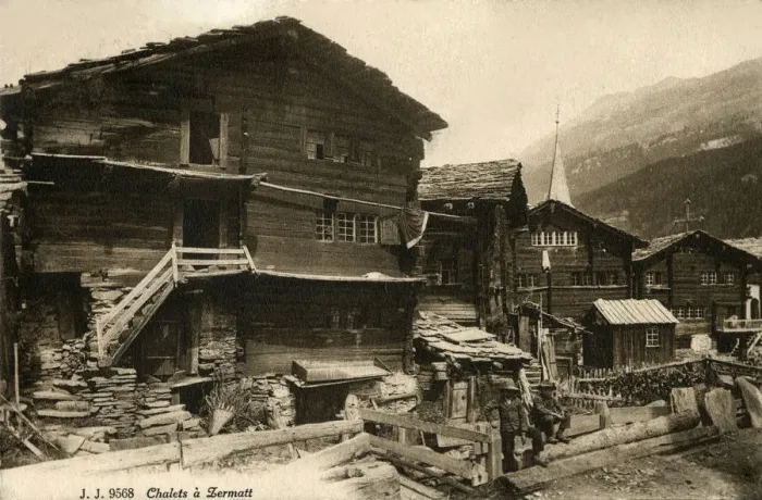 Framed Print : Wooden chalet houses in Zermatt, Switzerland