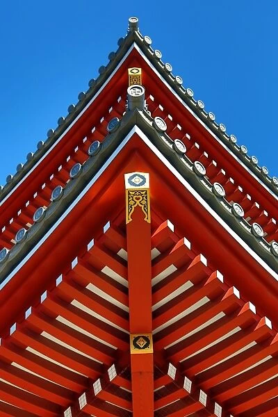 Wooden roof at Shinto Shrine at the Senso-Ji Temple, Tokyo