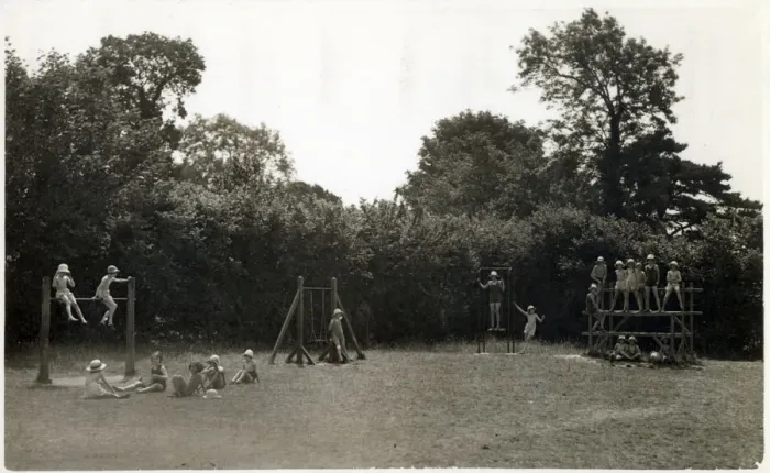 Framed Print : Woodland School, High Wycombe, Bucks - Playground. Date: 1940s Framed Print : Woodland School, High Wycombe, Bucks - Playground. Date: 1940s