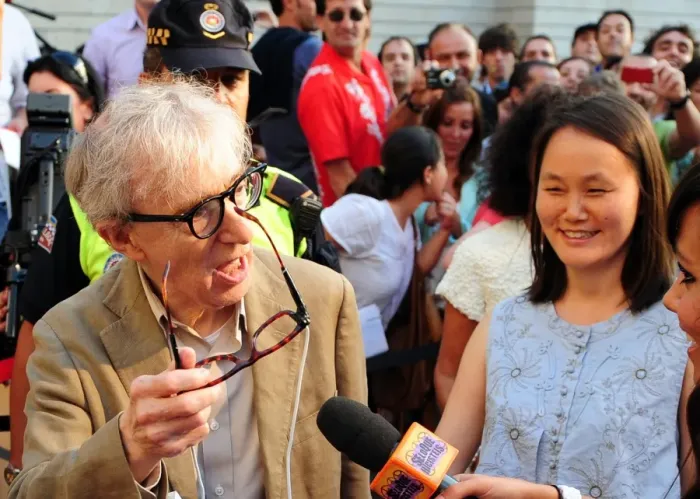 Framed Print : Woody Allen. Premiere in Avil Framed Print : Woody Allen. Premiere in Avil