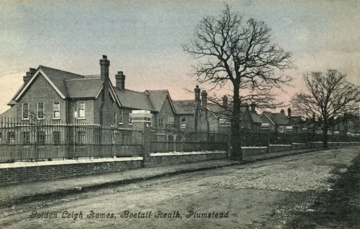 Framed Print : Woolwich Union Golden Leigh Homes, Plumstead Framed Print : Woolwich Union Golden Leigh Homes, Plumstead