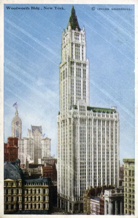 Framed Print : The Woolworth Building, Manhattan, New York City, NY, USA. Date: circa 1913 Framed Print : The Woolworth Building, Manhattan, New York City, NY, USA. Date: circa 1913