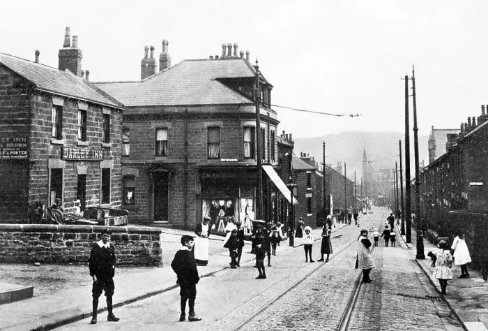 Framed Print : Worsbrough Dale - High Street early 1900s Framed Print : Worsbrough Dale - High Street early 1900s