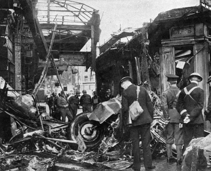 Framed Print : Wreckage caused by Dornier Bomber in Victoria Station