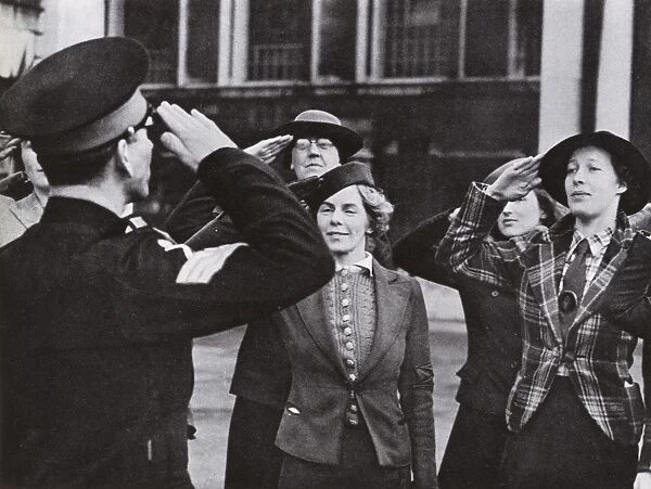 Wrens learning to salute, 1940