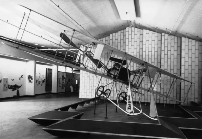 Framed Print : Wright Brothers Ex Vin Fiz Pusher Biplane in the Nasm? Framed Print : Wright Brothers Ex Vin Fiz Pusher Biplane in the Nasm?