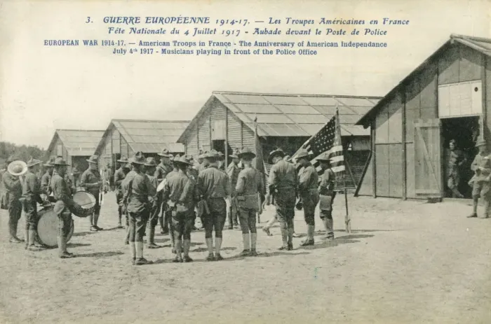 Framed Print : WW1 - American troops in France celebrate Independence Day - 4th July, 1917 Framed Print : WW1 - American troops in France celebrate Independence Day - 4th July, 1917