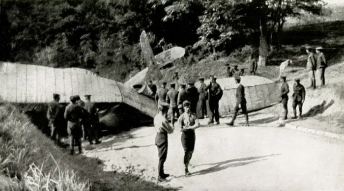 Framed Print : WW1 - Crashed British Aircraft Framed Print : WW1 - Crashed British Aircraft