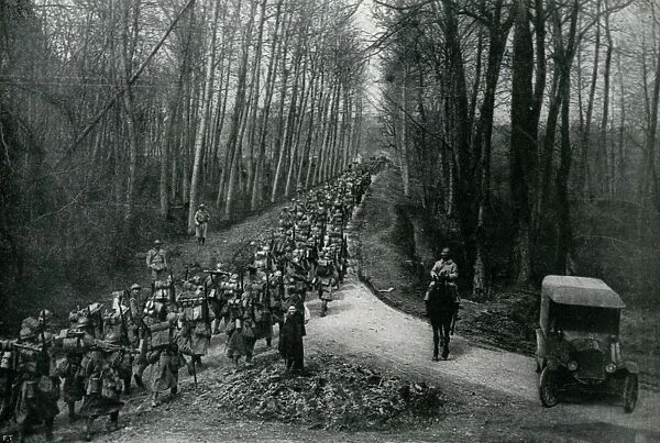 WW1 - French march towards the firing