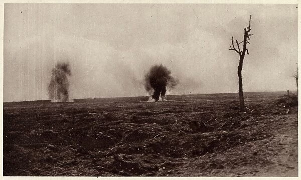 WW1 - Gas attacks near Canadian lines, October 1916