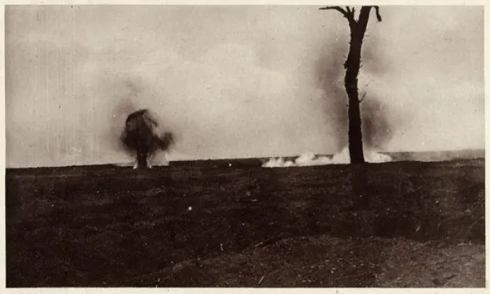 Framed Print : WW1 - Gas attacks near Canadian lines, October 1916 Framed Print : WW1 - Gas attacks near Canadian lines, October 1916