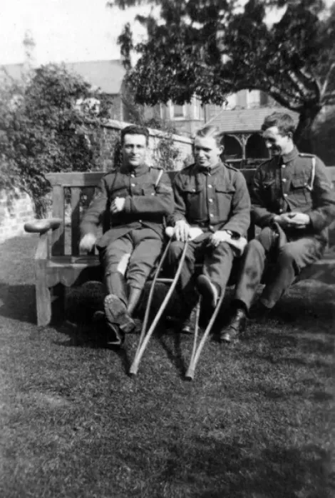Framed Print : WW1 - Kempston Hospital - men with crutches Framed Print : WW1 - Kempston Hospital - men with crutches