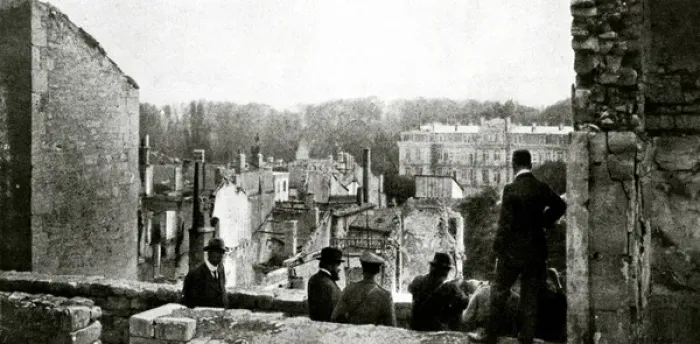 Framed Print : WW1 - Lloyd George visits Verdun, France Framed Print : WW1 - Lloyd George visits Verdun, France