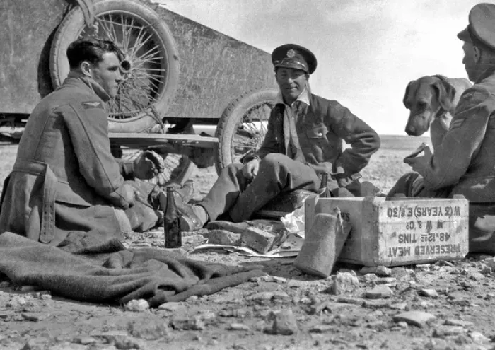 Framed Print : WW1 - Men in uniform having a picnic - Mesoptamian Front? Framed Print : WW1 - Men in uniform having a picnic - Mesoptamian Front?