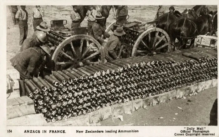 Framed Print : WW1 - New Zealand Anzac Troops loading ammunition, France Framed Print : WW1 - New Zealand Anzac Troops loading ammunition, France