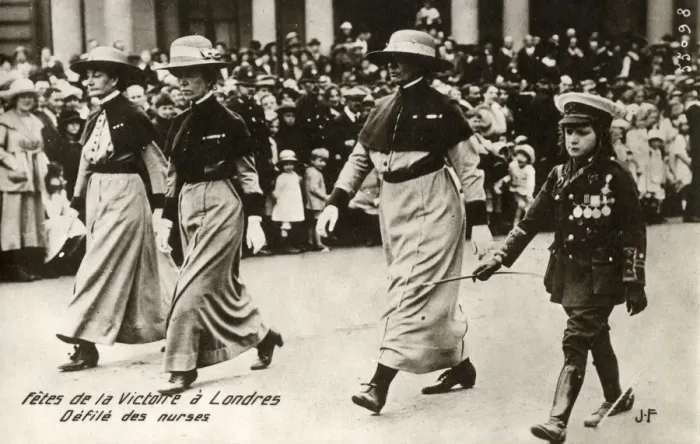 Framed Print : WW1 - Victory Celebrations in London - Parade of Nurses Framed Print : WW1 - Victory Celebrations in London - Parade of Nurses
