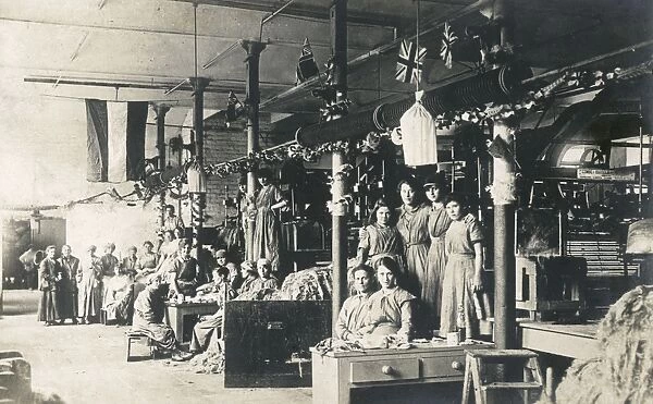 WW1 - Women War Work - Linen Manufacturing