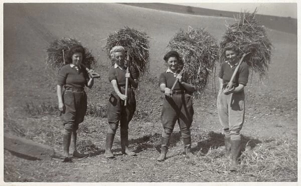 WW2 - British Land Girls at work