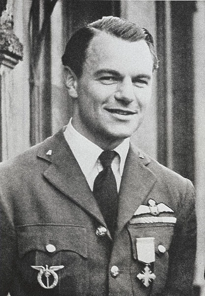 WW2 Fighter Air Ace, Group Captain Max Aitken