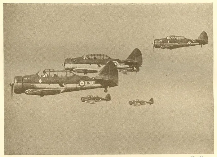 Framed Print : WW2 - Harvard Trainers In Formation Framed Print : WW2 - Harvard Trainers In Formation