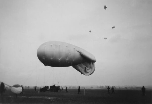WW2 - Munich crisis - barrage balloons