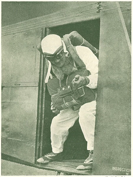 WW2 - Parachutist Making A Delayed Drop