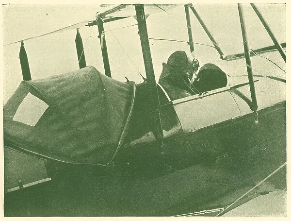 WW2 - R. A. F Blind Flying Instruction