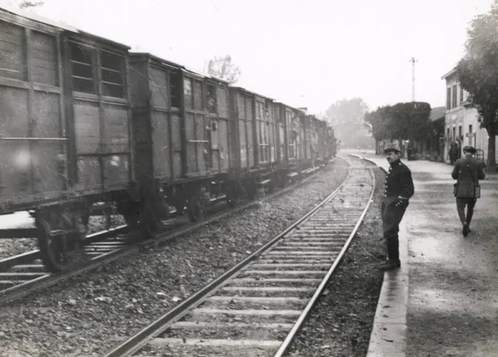 Framed Print : WWI: British troop trains passing through Culchy, France Framed Print : WWI: British troop trains passing through Culchy, France