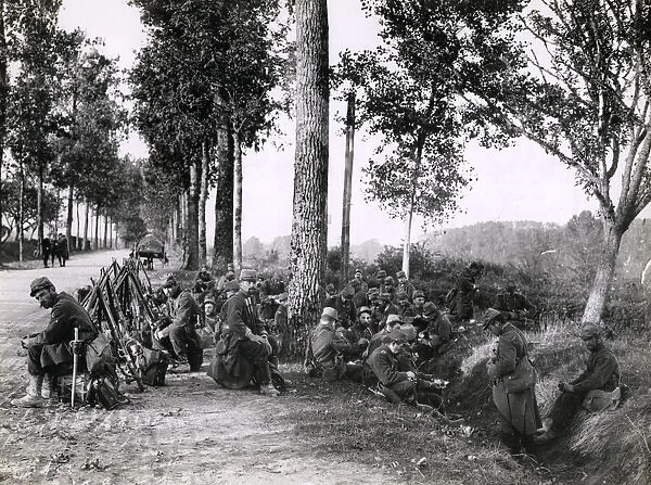WWI: French soldiers resting on their way to the front