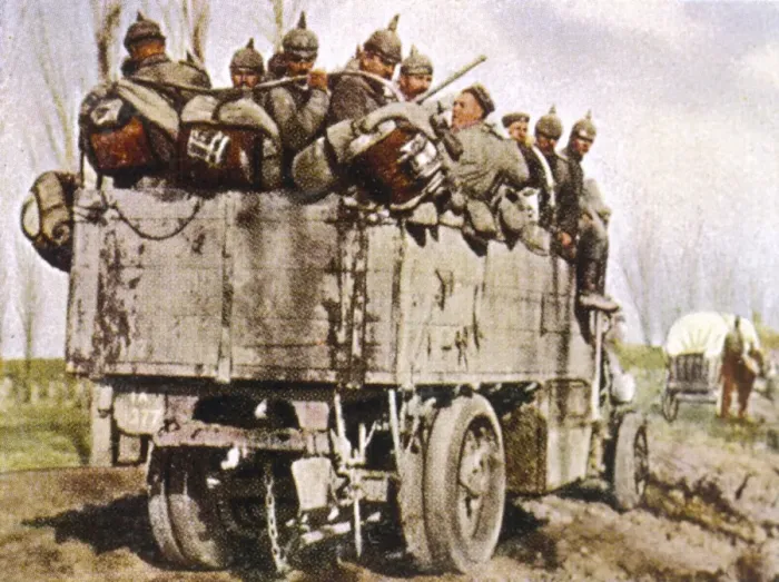 Framed Print : Wwi / German Troops / Lorry Framed Print : Wwi / German Troops / Lorry